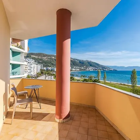 Beachfront - Near & Apartment Vlore
